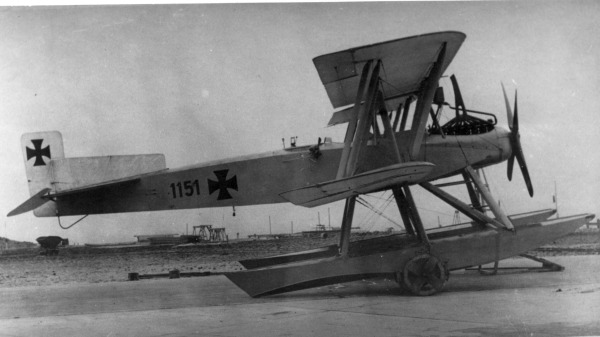 Lübeck-Travemünde F.2