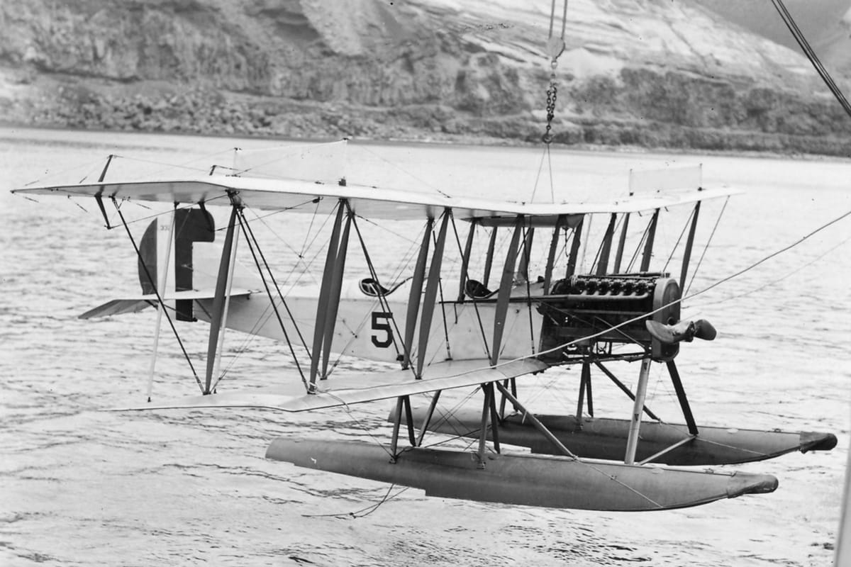 Curtiss Model R