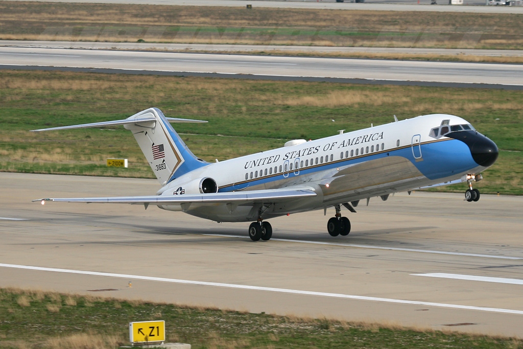 McDonnell Douglas C-9