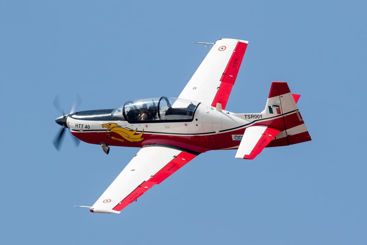 HAL HTT-40