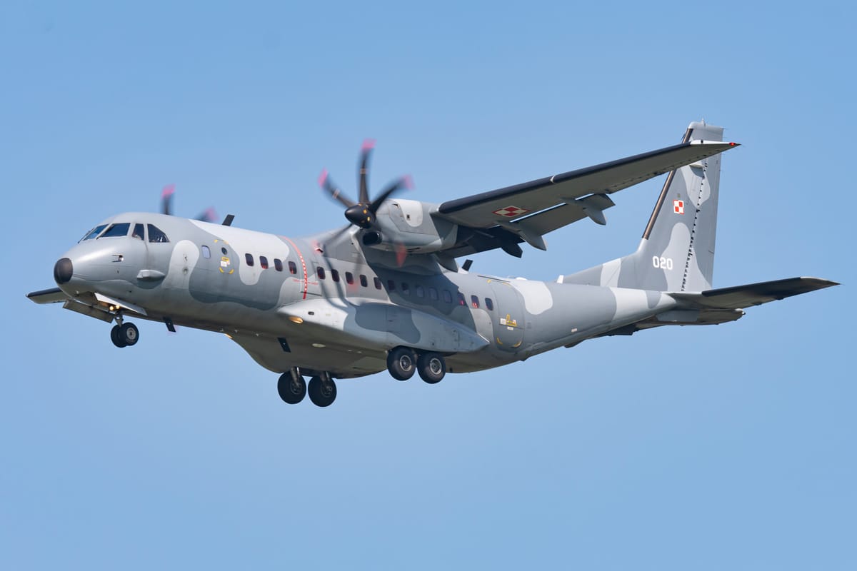 EADS CASA C-295