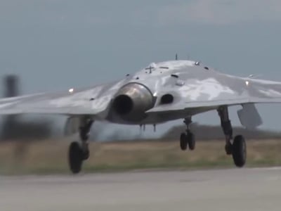 Sukhoi S-70 Okhotnik-B