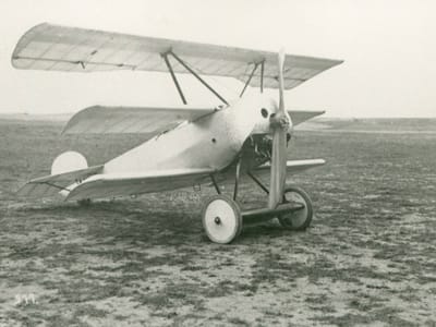 Fokker V.4