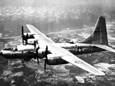 Consolidated B-32 Dominator