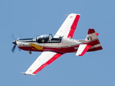 HAL HTT-40