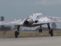 Sukhoi S-70 Okhotnik-B