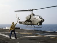 Bell AH-1 SuperCobra - Image 2