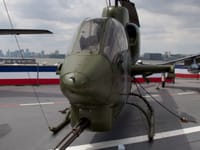 Bell AH-1 SuperCobra - Image 7