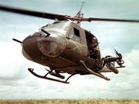 Bell UH-1 Iroquois - Image 21