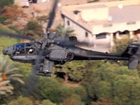 Boeing AH-64 Apache - Image 11