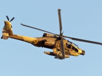 Boeing AH-64 Apache - Image 20