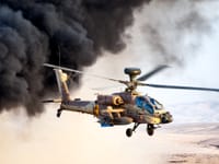 Boeing AH-64 Apache - Image 22
