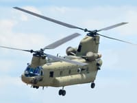 Boeing CH-47 Chinook - Image 21