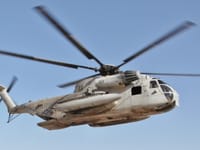 Sikorsky CH-53 Sea Stallion - Image 7