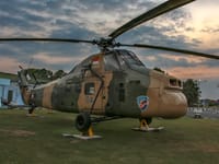 Sikorsky H-34 - Image 19