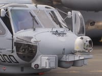 Sikorsky SH-60 Seahawk - Image 2