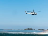 Sikorsky SH-60 Seahawk - Image 8