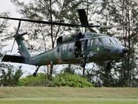 Sikorsky UH-60 Black Hawk - Image 3