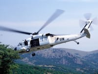 Sikorsky UH-60 Black Hawk - Image 5
