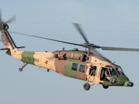 Sikorsky UH-60 Black Hawk - Image 14