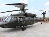 Sikorsky UH-60 Black Hawk - Image 19