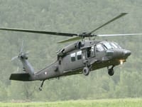 Sikorsky UH-60 Black Hawk - Image 7
