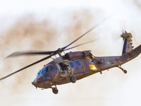 Sikorsky UH-60 Black Hawk - Image 24