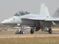 Boeing F/A-18E/F Super Hornet - Image 12
