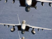 Boeing F/A-18E/F Super Hornet - Image 13