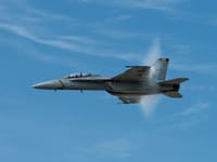 Boeing F/A-18E/F Super Hornet - Image 16