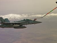 Boeing F/A-18E/F Super Hornet - Image 20