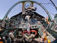 Sukhoi Su-25 - Image 13