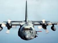 Lockheed AC-130 - Image 13