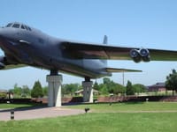 Boeing B-52 Stratofortress - Image 13