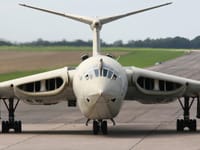 Handley Page Victor - Image 8