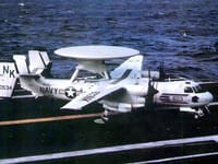 Grumman E-2 Hawkeye - Image 6