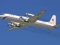 Ilyushin Il-18 - Image 17