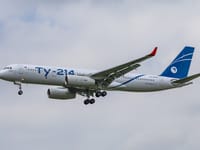 Tupolev Tu-204 - Image 6