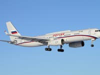 Tupolev Tu-204 - Image 19