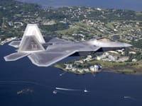 Lockheed Martin F-22 Raptor - Image 8
