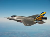 Lockheed Martin F-35 Lightning II - Image 7