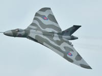 Avro Vulcan - Image 1