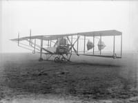 Cody V biplane - Image 1