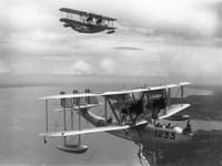 Supermarine Southampton - Image 2