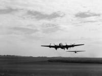 Handley Page Halifax - Image 17