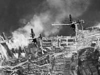 Handley Page Halifax - Image 21