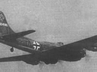 Boeing B-17 Flying Fortress - Image 10