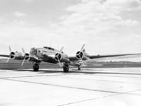 Boeing B-17 Flying Fortress - Image 14