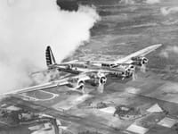 Boeing B-17 Flying Fortress - Image 16