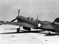 Curtiss P-40 Warhawk - Image 13
